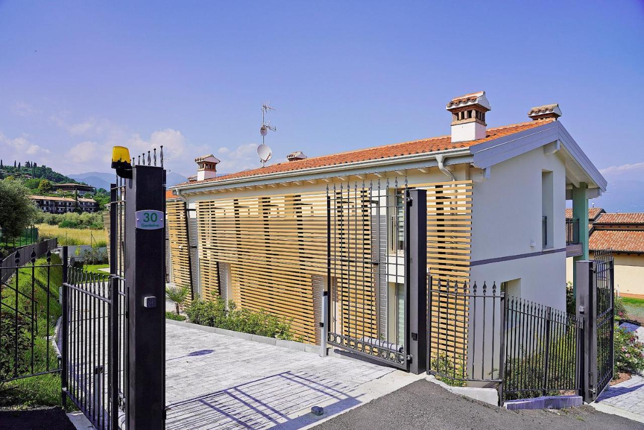 Gardaliva 5 Apartment Manerba del Garda Luaran gambar