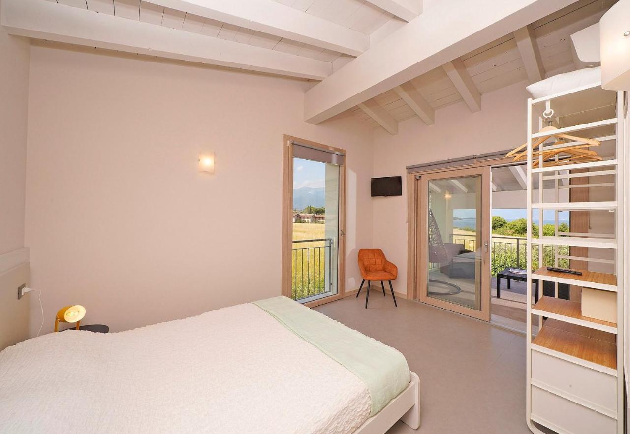 Gardaliva 5 Apartment Manerba del Garda Luaran gambar