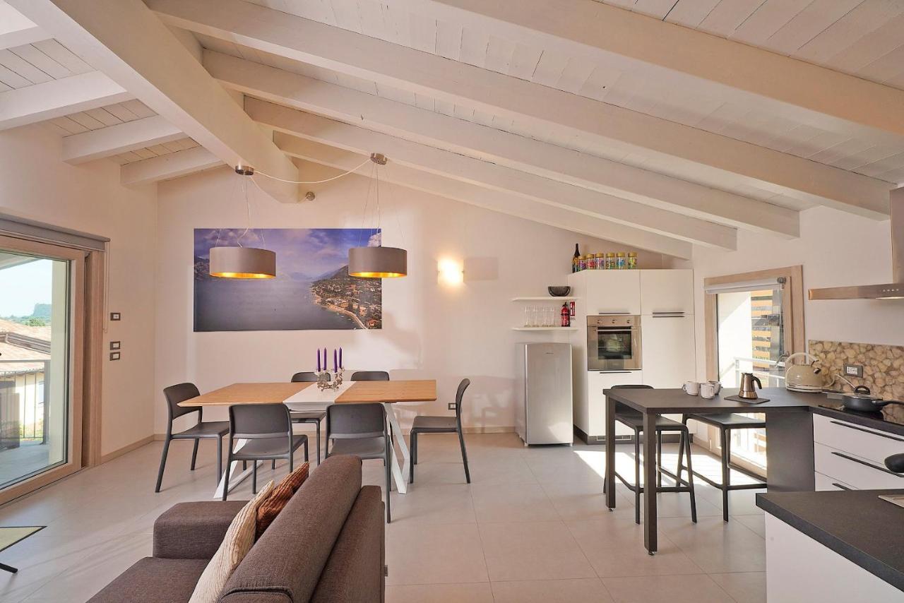 Gardaliva 5 Apartment Manerba del Garda Luaran gambar