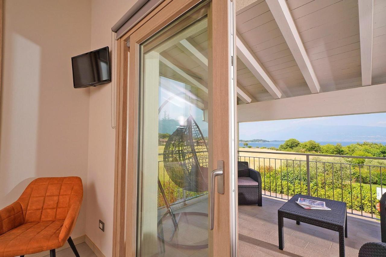 Gardaliva 5 Apartment Manerba del Garda Luaran gambar